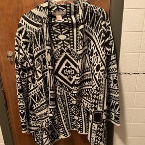 Black and white patterned cardigan